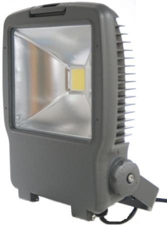LED reflektor FLA1 – přední pohled na svítidlo s robustním chlazením Přední pohled na LED reflektor FLA1 s COB LED tech